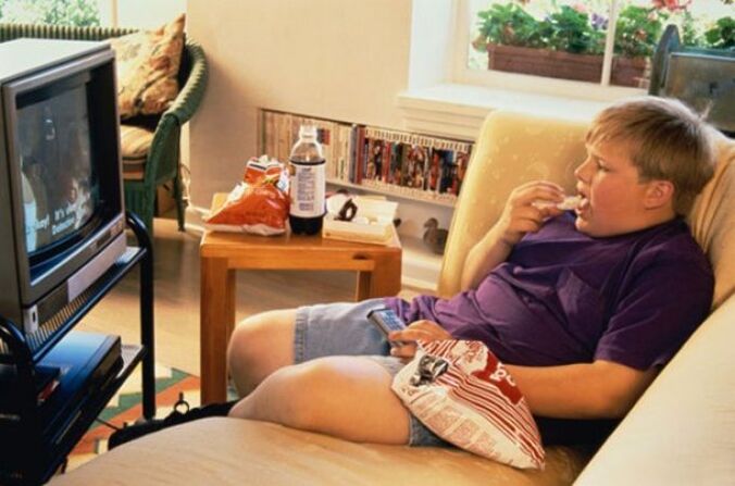 The passive lifestyle of a full teenager